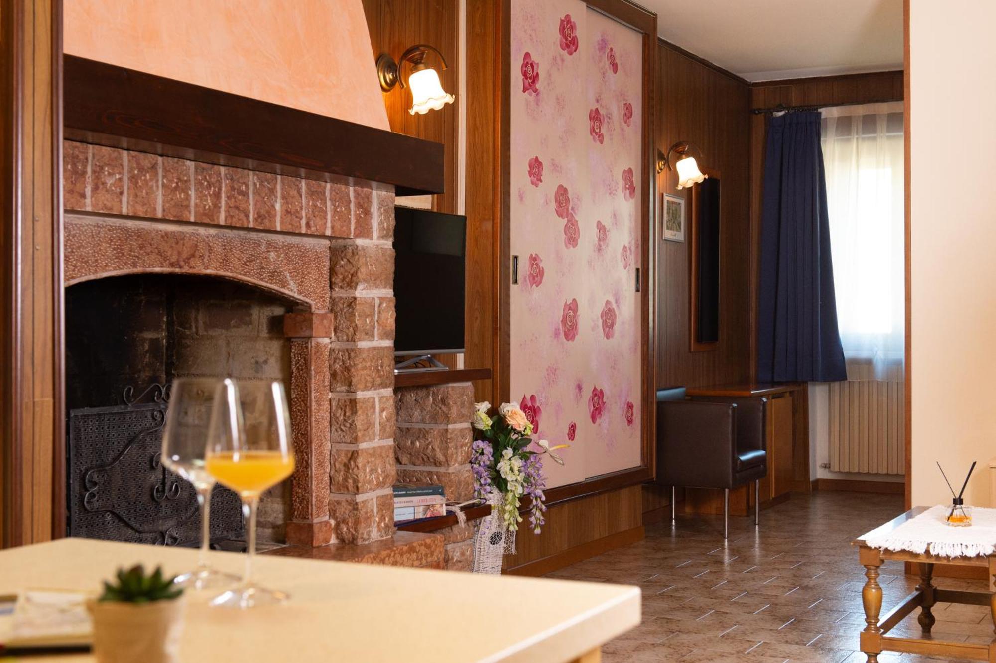 B&B La Casa Di Rosa Vago Luaran gambar