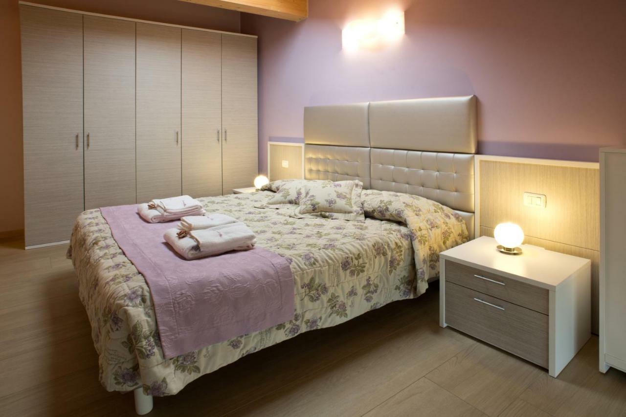 B&B La Casa Di Rosa Vago Luaran gambar