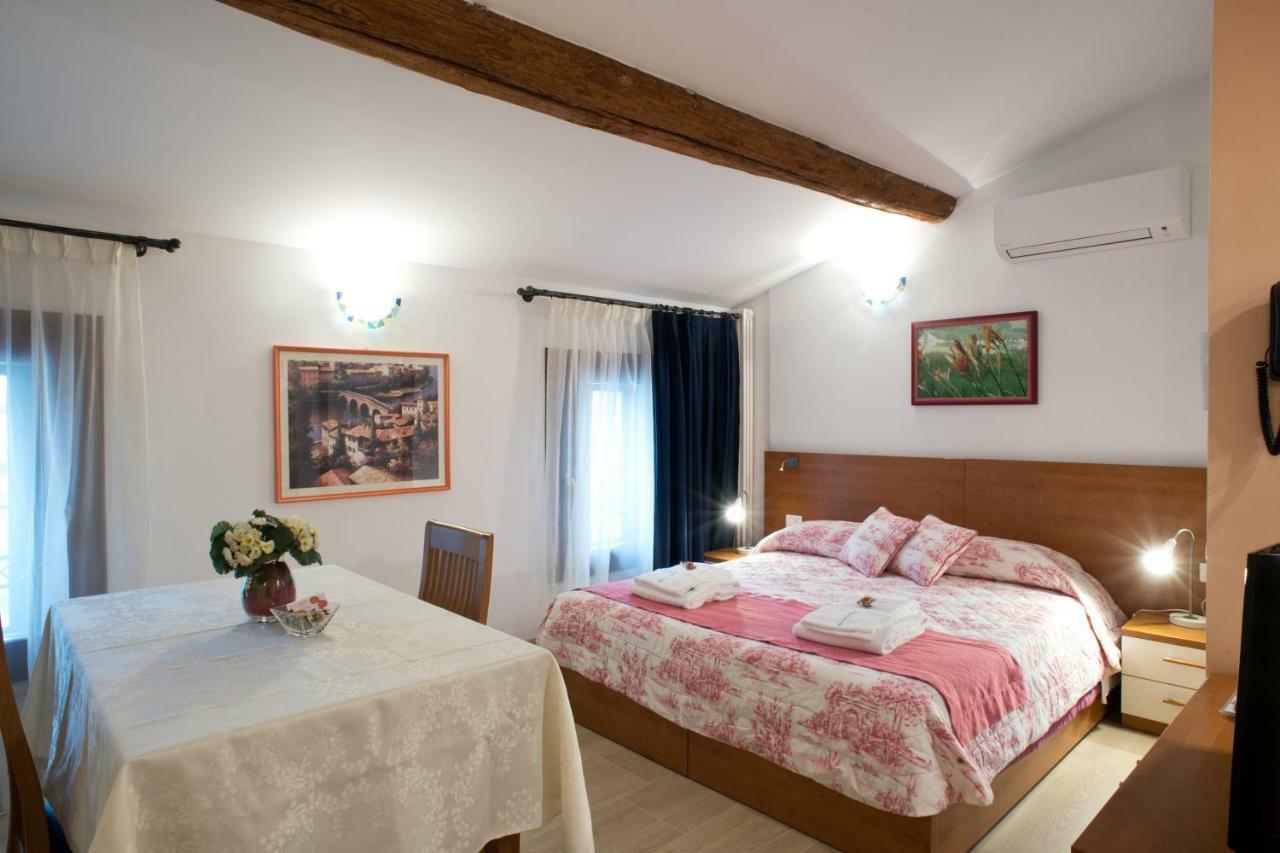 B&B La Casa Di Rosa Vago Luaran gambar